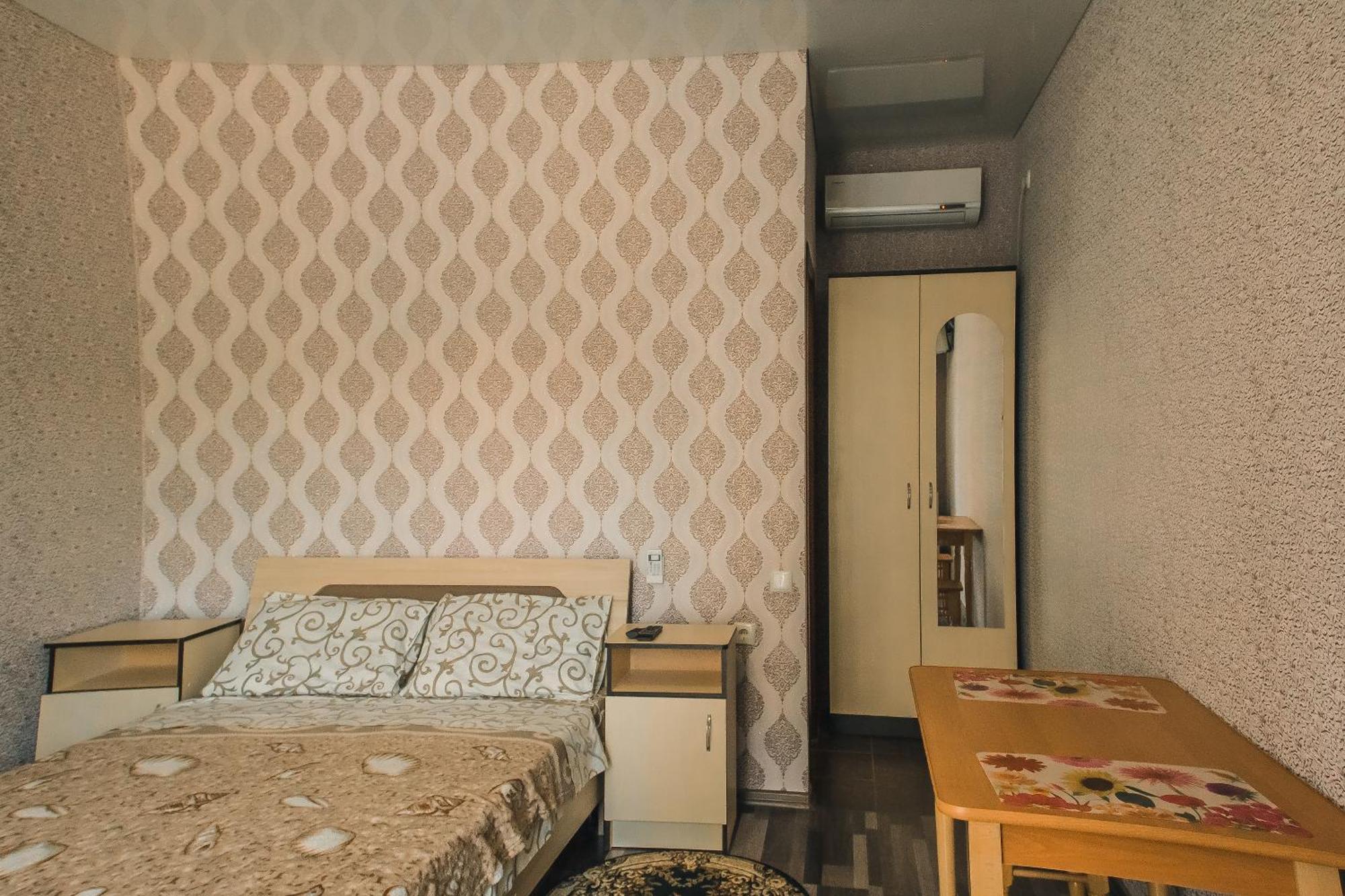 Balcony Hotel Zaliznyy Port Room photo
